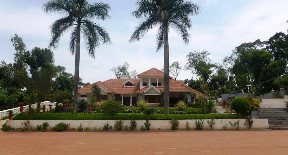 Lotus Pond Homestay, Chikmaglur 4